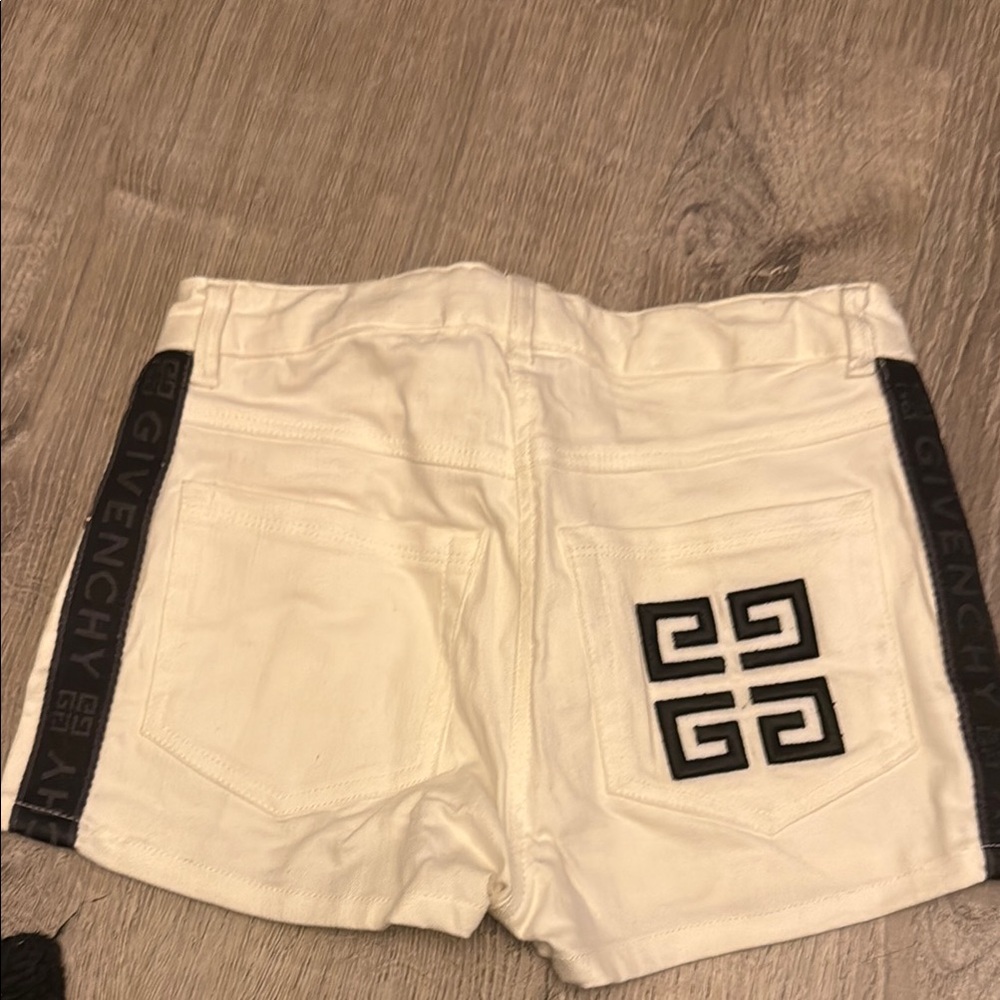 Givenchy White Women's Shorts